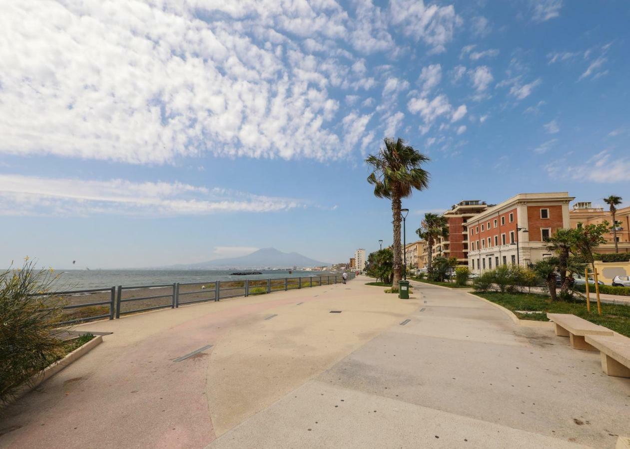 Ferienwohnung Raimo House Castellammare di Stabia Exterior foto