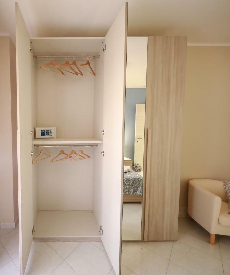 Ferienwohnung Raimo House Castellammare di Stabia Exterior foto